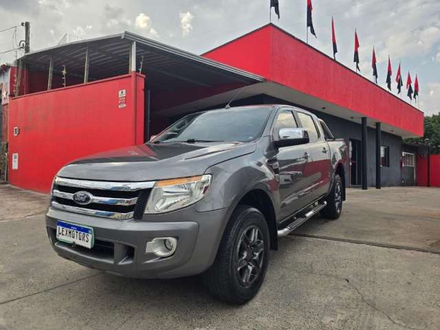 FORD RANGER 3.2 XLT 4X4 AUTOMÁTICA BRUTA 