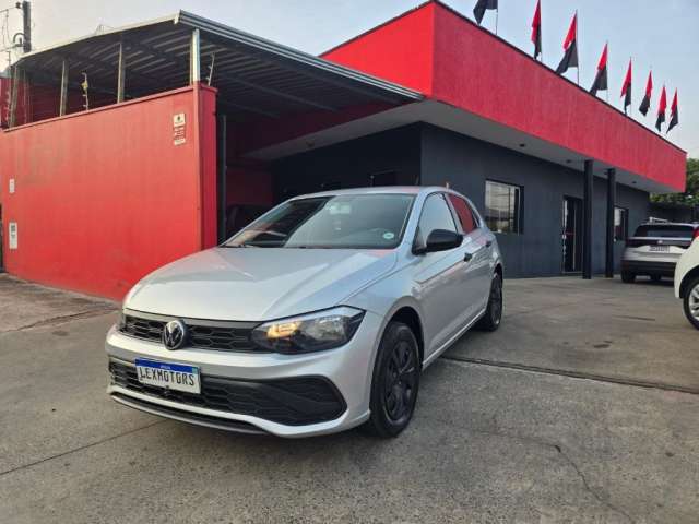 VOLKSWAGEN POLO TRACK 2023 CHEIRANDO A NOVO