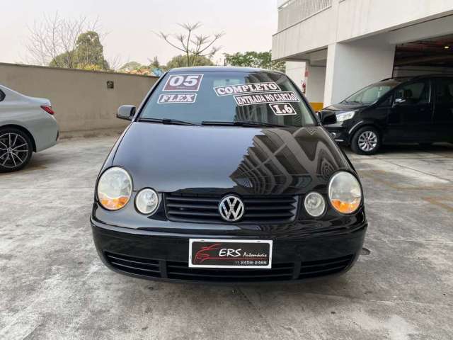 VOLKSWAGEN POLO Sedan 1.6 Mi Total Flex 8V 4p