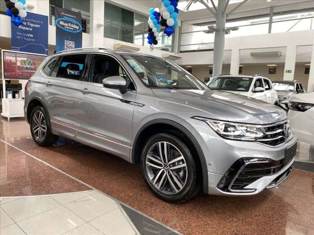 VOLKSWAGEN TIGUAN 2.0 300 TSI GASOLINA ALLSPACE R-LINE AUTOMÁTICO