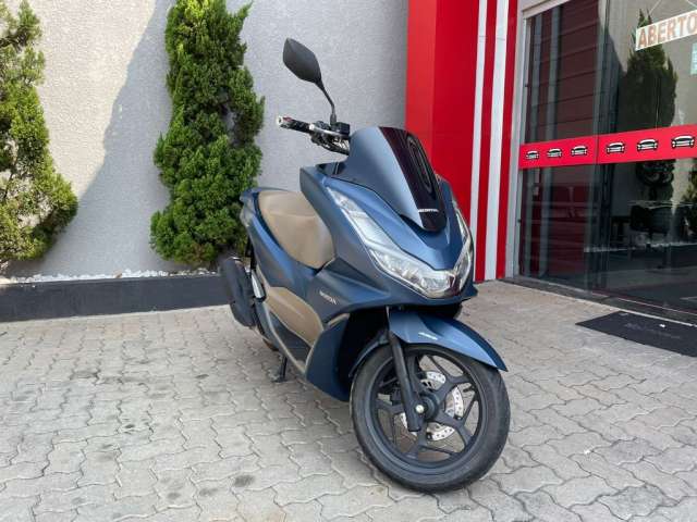 PCX 2023 DLX ABS 160cc