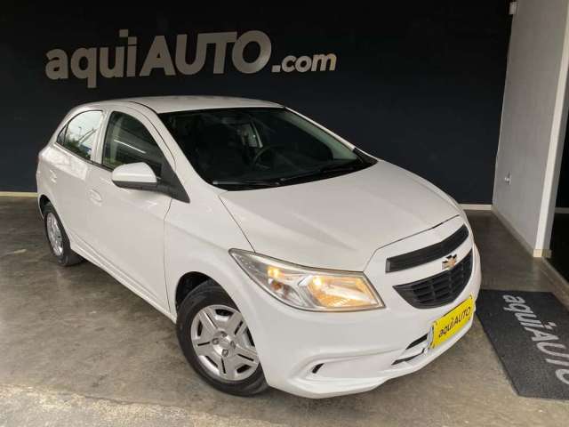 Chevrolet Onix Joy 1.0 Flex 2018 Oportunidade!  - Branca - 2017/2018