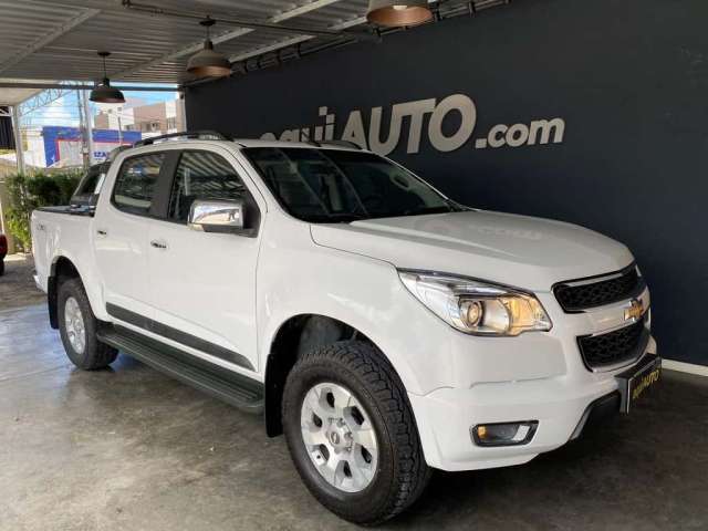 Chevrolet S-10 Pick-up LTZ 2.5 Flex 4x4 CD 2015 Oportunidade!  - Branca - 2014/2015