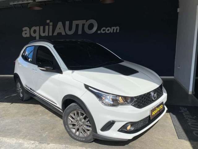 Fiat Argo TREKKING 1.3 2020 Capa de Revista!  - Branca - 2019/2020