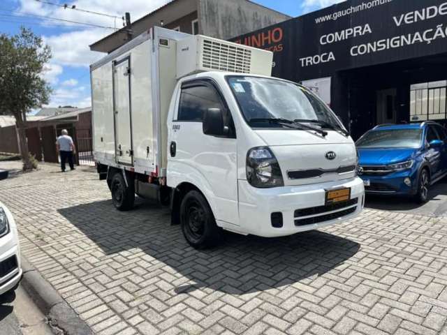 KIA UK2500 REFRIGERADA