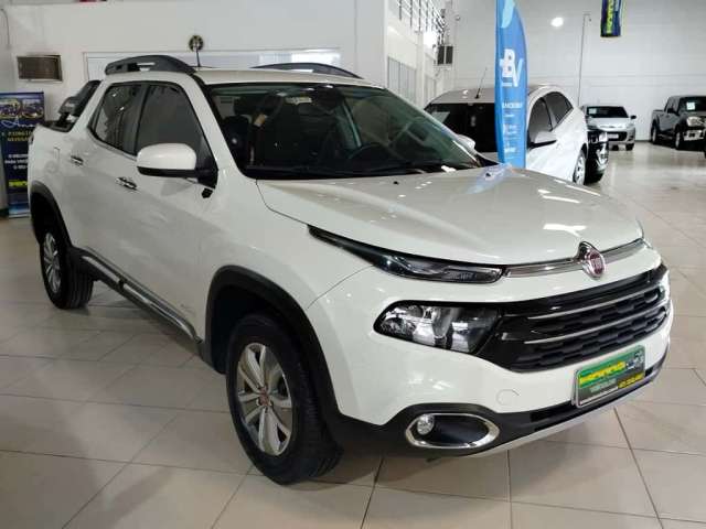 Fiat Toro Freedom 1.8 16V Flex Aut. - Branca - 2017/2018