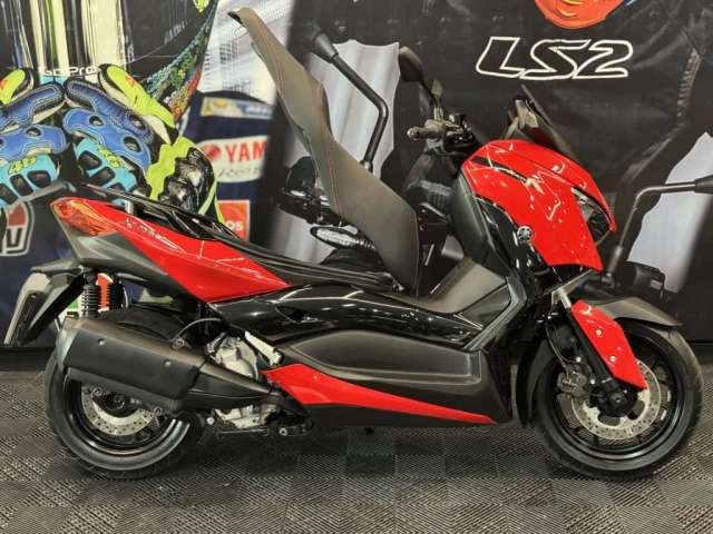 YAMAHA XMAX 250 ABS