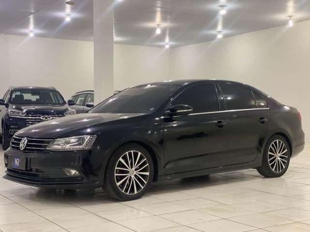 Vw Jetta 2.0 TSI Highline Gasolina 2017 (Pacote Premium)