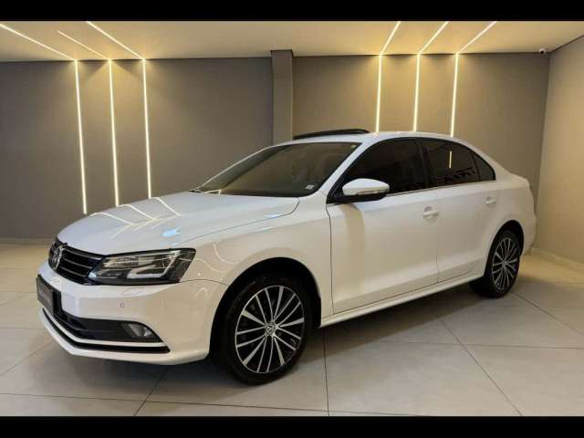 VOLKSWAGEN JETTA 2.0 TSI HIGHLINE TIPTRONIC C. TETO SOLAR/ ANO 2018