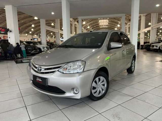 TOYOTA ETIOS HB XS 15 AT 2017