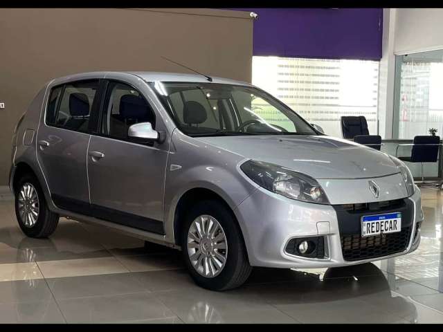 RENAULT SANDERO Privilège Hi-Flex 1.6 16V 5p Aut