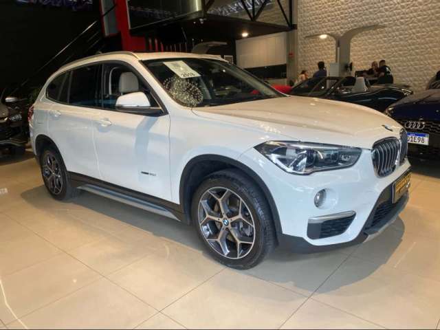 BMW X1 2.0 16V TURBO ACTIVEFLEX SDRIVE20I X-LINE 4P AUTOMÁTICO