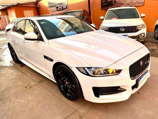 Jaguar XE 2.0 R-Sport 200 2018 - Topissimo > por R$ 165.000,