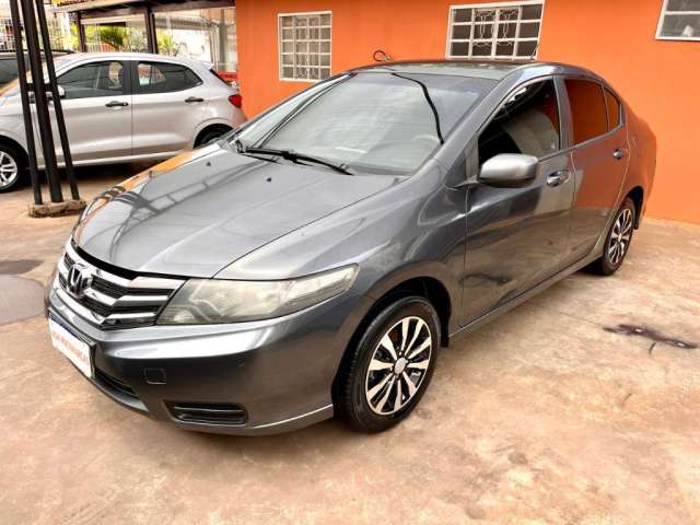 Honda City LX Automatico Completo > 2013 