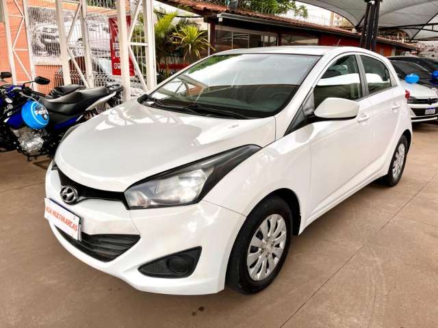 Hyundai HB20 Confort 1.0 2015 > Completo