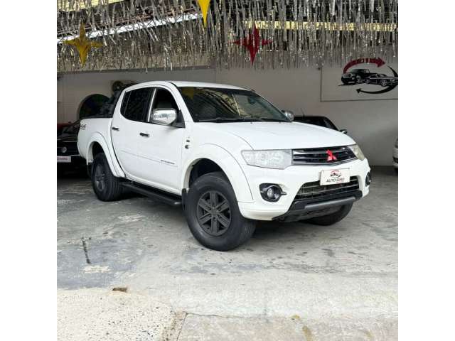 Mitsubishi L200 triton 2015 3.2 hpe 4x4 cd 16v turbo intercooler diesel 4p automático