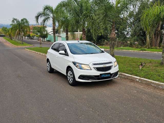 Onix 1.4 LT - 2014