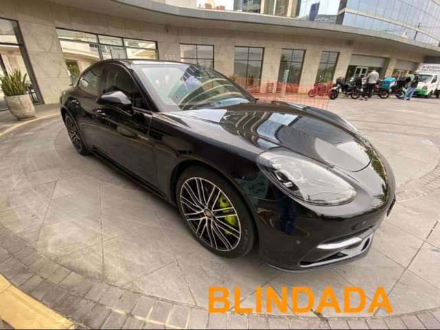 Porsche Panamera 4 2.9 V6 E-HYBRID 4 PDK