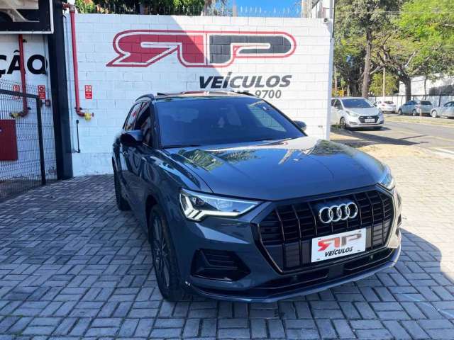 Q3 Black Ed. 1.4 TFSI Flex/Black S-tron.