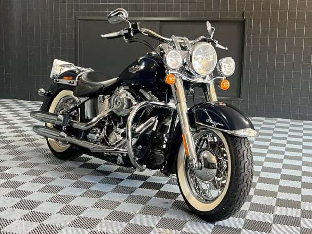 HARLEY-DAVIDSON SOFTAIL SPECIAL FLSTN 2013