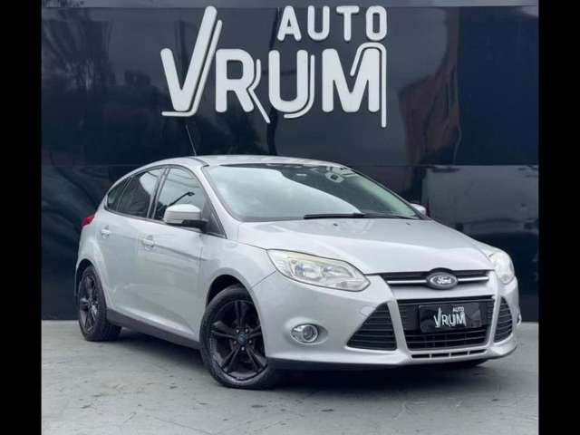 FORD FOCUS AT H _4P_ 2015