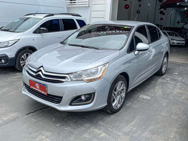 CITROËN C4 LOUNGE Exclusive 1.6 Turbo 4p Aut.