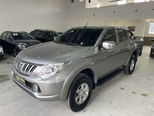 Mitsubishi L200 Triton 2.4 16V Turbo Diesel Sport Hpe Cd 4P 4X4 Automático