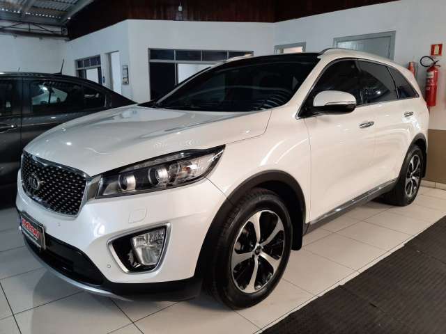 SORENTO EX 3.3 V6 AUTOMÁTICO 7 LUGARES TETO SOLAR ELÉTRICO E TETO PANORÂMICO DE VIDRO TOP 