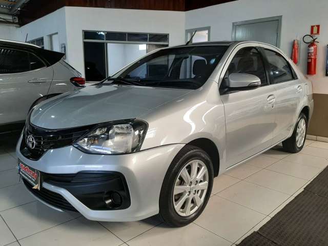 TOYOTA ETIOS 1.5 XPLUS SEDAN AUTOMÁTICO FLEX ANO 2019 COMPLETO 