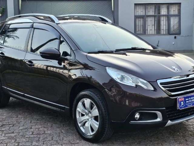 PEUGEOT 2008 ALLURE 1.6 - CÂMBIO MECÂNICO - ÚNICO DONO