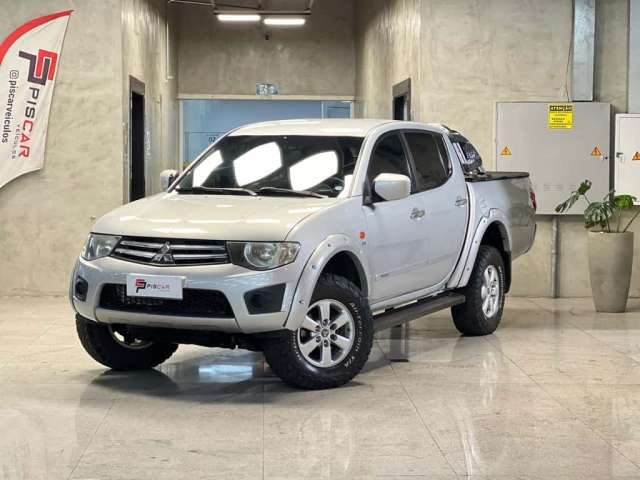 Mitsubishi L200 triton 2013 3.2 gls 4x4 cd 16v turbo intercoler diesel 4p manual