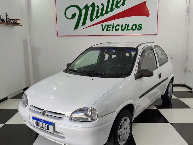 Corsa GL 1.6 8v básico 1999