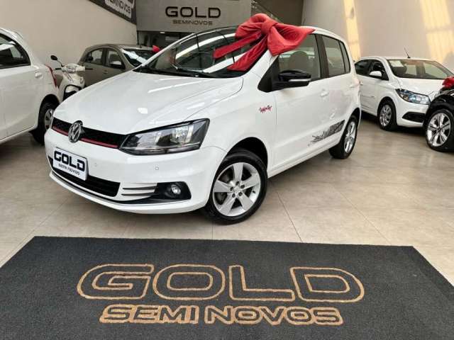 Volkswagen Fox 2016 1.6 mi rock in rio 8v flex 4p manual