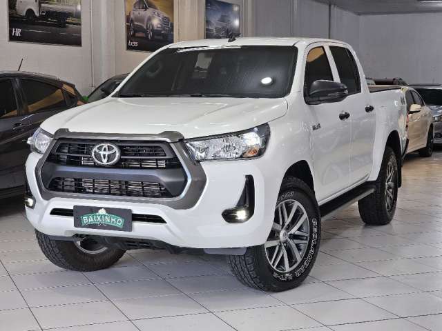 HILUX STD 2.8 TURBO DIESEL 4X4 2024