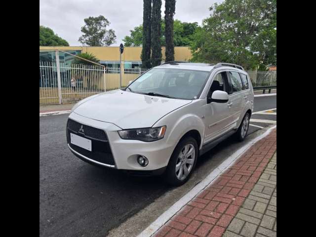 Mitsubishi Outlander Gasolina Automático