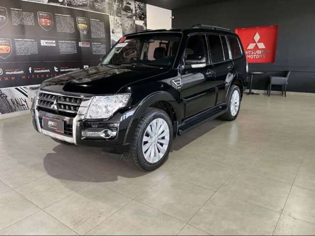 Mitsubishi PAJERO 3.2 HPE 4X4 7 LUGARES 16V TURBO INTERCOOLER DIESEL 4P AUTOMÁTICO