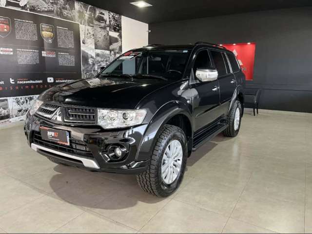 Mitsubishi PAJERO DAKAR 3.5 HPE 7 LUGARES 4X4 V6 24V FLEX 4P AUTOMÁTICO