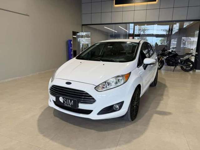 FORD FIESTA SEDAN TITANIUM POWERSHIFT 1.6 AUT. (NEW) 2015