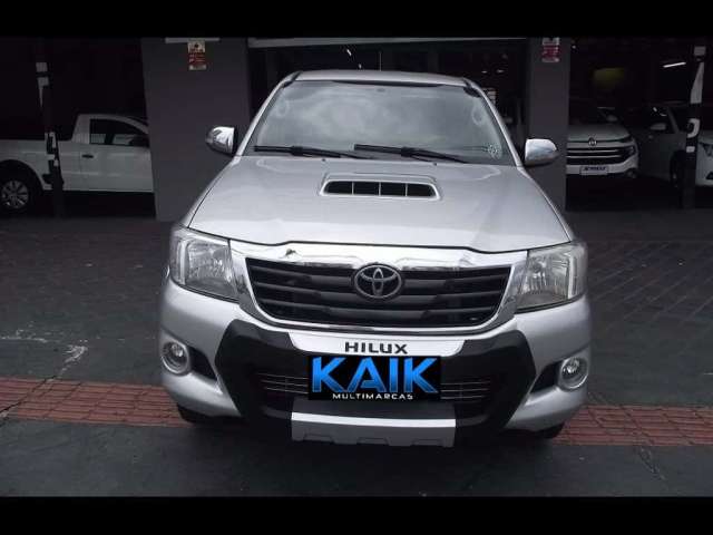 TOYOTA HILUX 3.0 SRV 4X4 CD 8V TURBO 4P