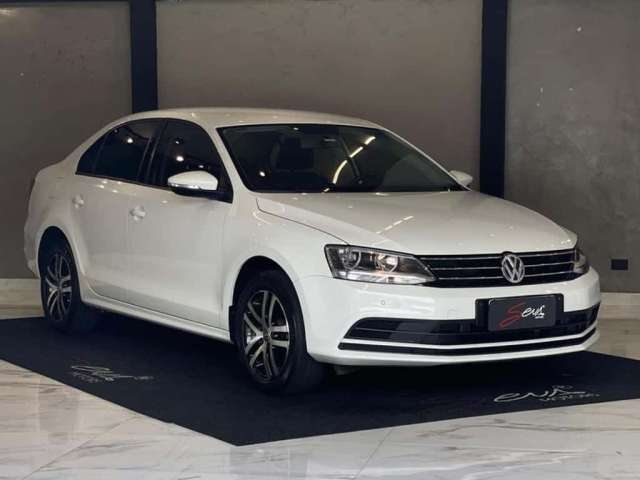 VOLKSWAGEN JETTA CL AA 2015