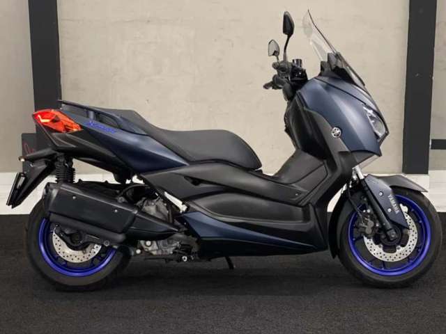 YAMAHA XMAX 2023