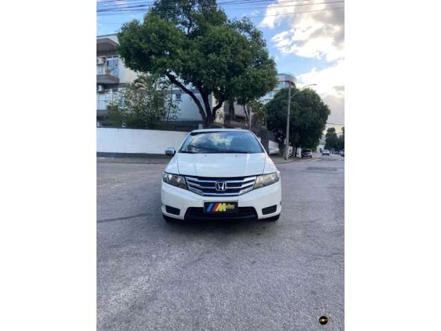 Honda City 2013 1.5 lx 16v flex 4p automático