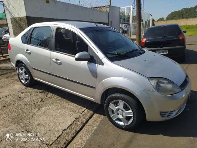 VENDO - FORD FIESTA SEDAN 1.0 2006  MUITO CONSERVADO!!!