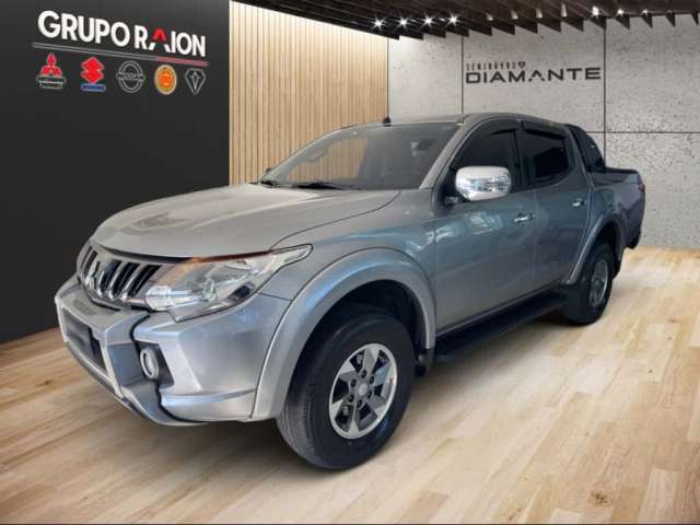 Mitsubishi L200 TRITON 2.4 16V TURBO DIESEL SPORT HPE CD 4P 4X4 AUTOMÁTICO