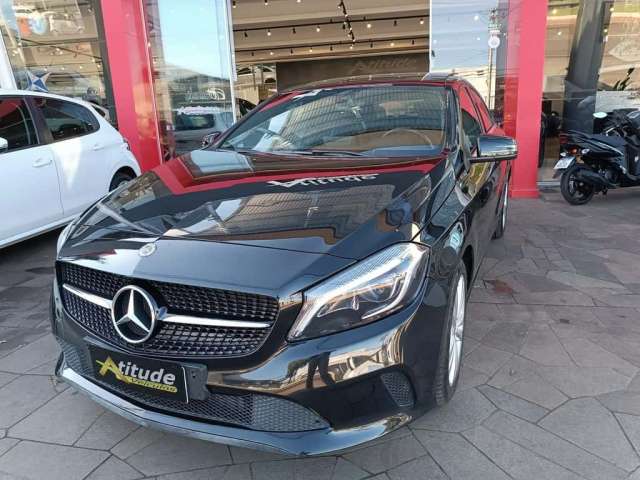 Mercedes-Benz Classe A 1.6 TURBO - Preta - 2017/2018