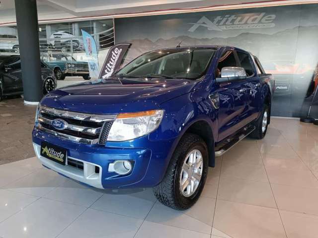 Ford Ranger /  XLT CD4 32 - Azul - 2013/2013