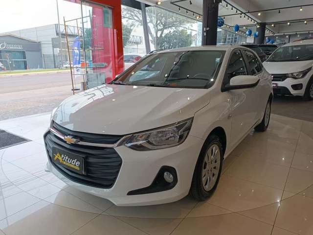 Chevrolet Onix HEV/ 10MT LT1 - Branca - 2022/2023