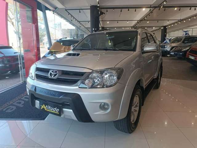 Toyota Hilux SW4 I/  SRV4X4 - Prata - 2007/2007