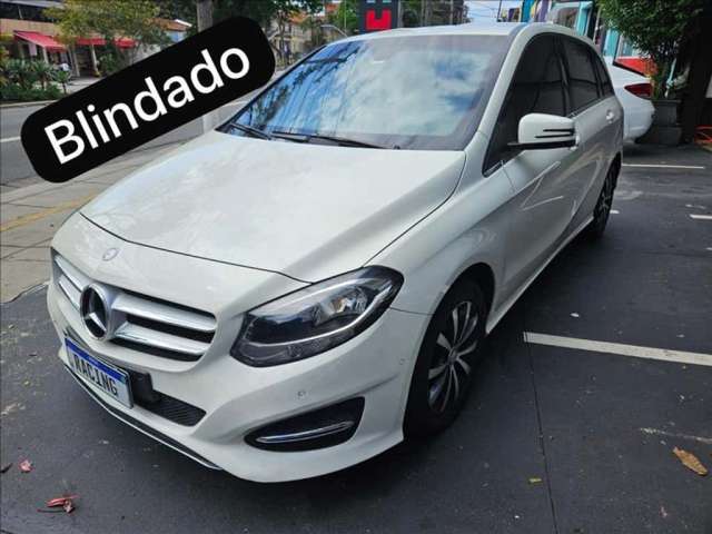 MERCEDES-BENZ B 200 1.6 Turbo 16V - 2015/2016