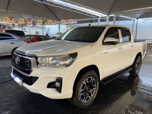 Toyota Hilux Cabine Dupla CD 4X4